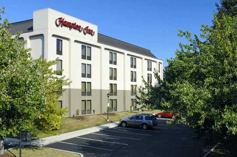 Hampton Inn By Hilton Harrisburg West Меканиксберг Экстерьер фото